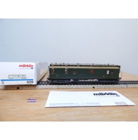 MÄRKLIN   4229,  fourgon postal à guérite K.W.P.   neuf  BO