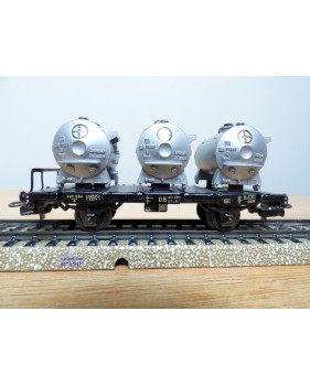 Märklin 4520 . 2,  wagon porte conteneurs BAYER   DB 