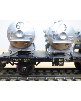 Märklin 4520 . 2,  wagon porte conteneurs BAYER   DB 