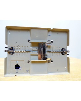 Märklin 7390, passage à niveau mécanique  neuf  BO
