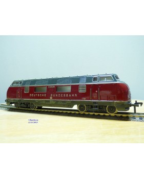 Fleischmann 1381 . 2, loco diesel Bo Bo  V200  DB   neuf  BO