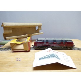 Fleischmann 1381 . 2, loco diesel Bo Bo  V200  DB   neuf  BO