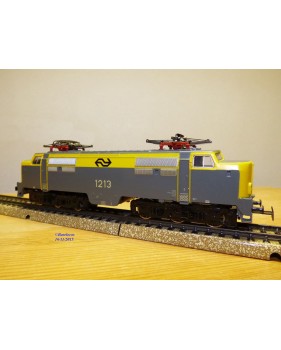Märklin 3168 . 2, motrice série 1200 NS  neuf   BO