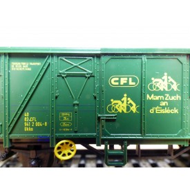 Märklin 4491, wagon couvert type Ukks  transport de vélos  CFL  neuf   BO