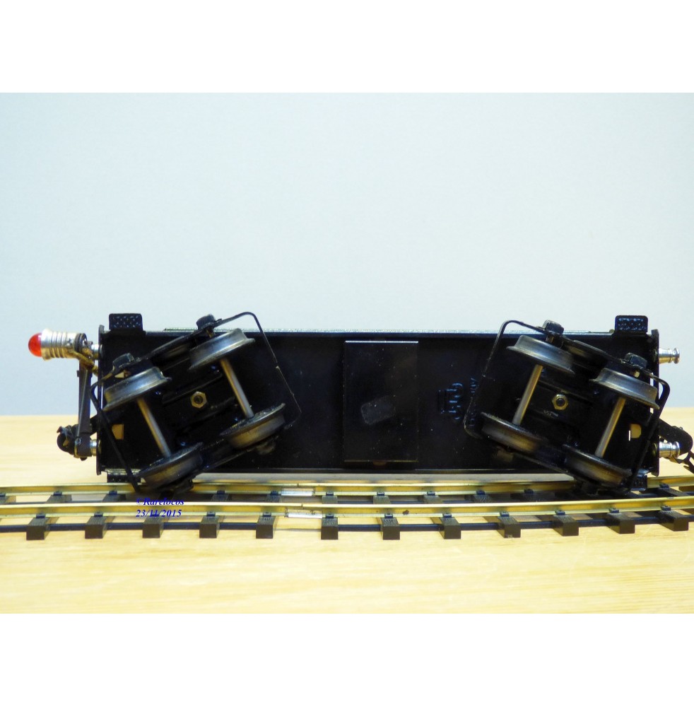 Wagons marchandises 0 O: 771 kit eclairage interieur pour voitures a