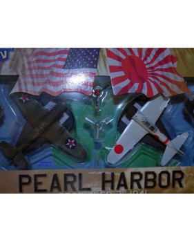 ITALERI  Home Play  Diecast 41500,  Pearl Harbor A6M2 Zéro  et CURTISS P-40   BO Neuf 1/ 100