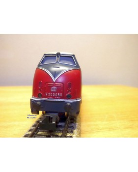 MÄRKLIN 3021 . 12, loco diesel Br 220  DB   neuf  BO