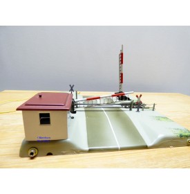 Märklin 7192, passage à niveau électrique   neuf   BO