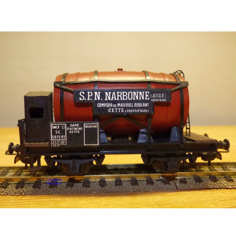 AU PULLMAN  130  ??, wagon foudre à guérite de serre freins S.P.N. Narbonne    SNCF  neuf   BO
