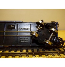 Märklin   4564 . 1, wagon couvert ( boxcar ) Chessie System  C&O Cheasapeake and Ohio  neuf   BO