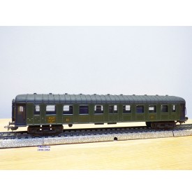 SMCF 473,  voiture OCEM à rivets 3 Cl.  C9 yfi 12208  PLM  