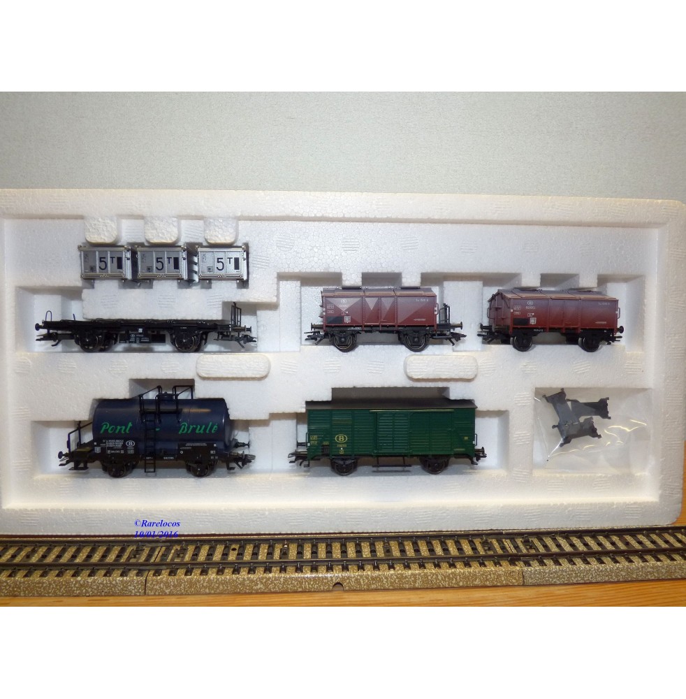 Märklin  47877, coffret  5  wagons  Oldtimers  SNCB   neuf   BO 