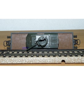 ELECTROTREN  1011 wagon plat chargé d'une automitrailleuse  RENFE BO