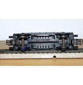 ELECTROTREN  1011 wagon plat chargé d'une automitrailleuse  RENFE BO