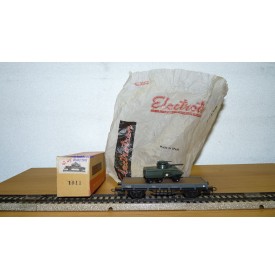 ELECTROTREN  1011 wagon plat chargé d'une automitrailleuse  RENFE BO