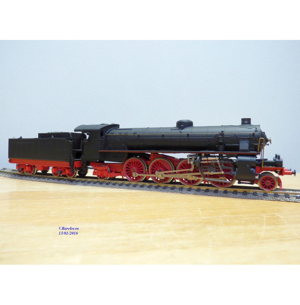 Rivarossi  véro 1132, loco Mikado 141  série 746  FS  neuf   BO