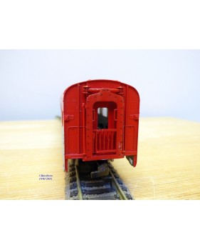 RIVAROSSI  véro 6761, voiture coach  ( corrugated  side coach ) Golden Rocket  Valle Verde   Rock Island  Neuf   BO