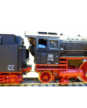Rivarossi  véro 1351, loco Pacific 231 Br 01 196   DB   BO