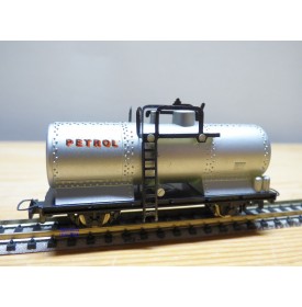 EGGER BAHN 2307, wagon citerne Petrol Neuf BO