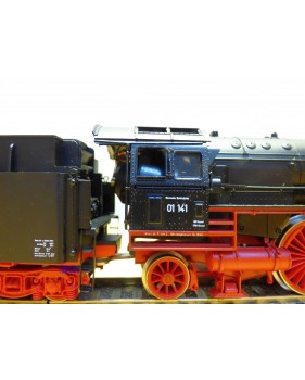Rivarossi  véro 1349, loco Pacific 231 Br 01 141   DB   BO