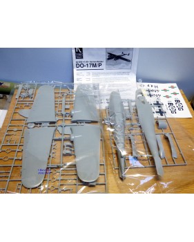HOBBY CRAFT HC1603,  DORNIER Do-17M/P  Neuf  BO 1/48