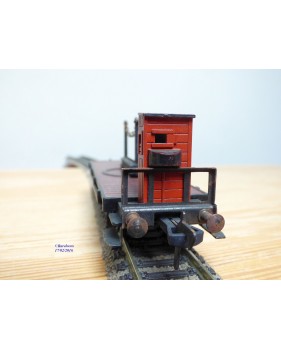 FLEISCHMANN 1483,  wagon plat à plmate forme pivotante ( Drehschemelwagen ) à guérite  DB  BO