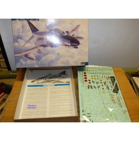 HASEGAWA  04107,  Mac Donnell Douglas F-4EJ PHANTOM II   Neuf   BO  1/72