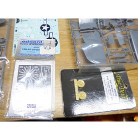 CHANCE VOUGHT F4U-1/2 "CORSAIR" birdcage 1/48 