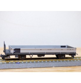 Voiture métallique à portes centrales AB 1157 Rhb BO