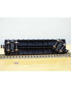 RIVAROSSI  véro 2206, wagon plat pour transport de tubes  ( flat car ) Illinois Central   BO