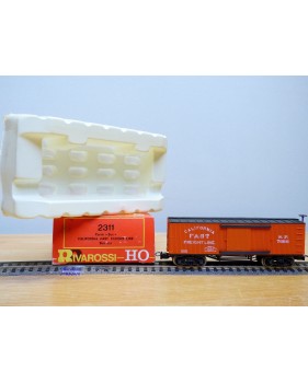 RIVAROSSI  véro 2311, wagon couvert  ( boxcar  )  California Fast Freight Line  SP  BO                                  BO