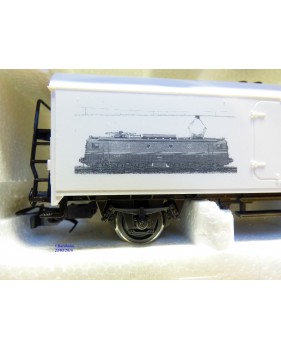 RIVAROSSI véro 5680,  wagon réfrigérant  cinquantenanire de Rivarossi   CC 7100   neuf   BO