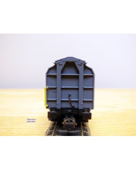 ROCO 4380,  wagon couvert à parois coulissantes pour trafic transmanche FERRYWAGON   VTG    DB   Neuf   BO