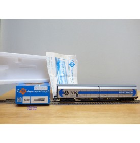 ROCO 4380,  wagon couvert à parois coulissantes pour trafic transmanche FERRYWAGON   VTG    DB   Neuf   BO