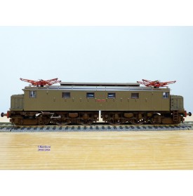 Rivarossi "véro" 1407, motrice 2 Bo Bo 2  E 428  1 ère  série N°: E428 109   FS   BO