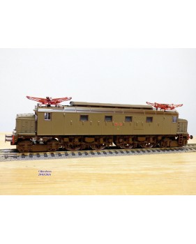 Rivarossi "véro" 1407, motrice 2 Bo Bo 2  E 428  1 ère  série N°: E428 109   FS   BO