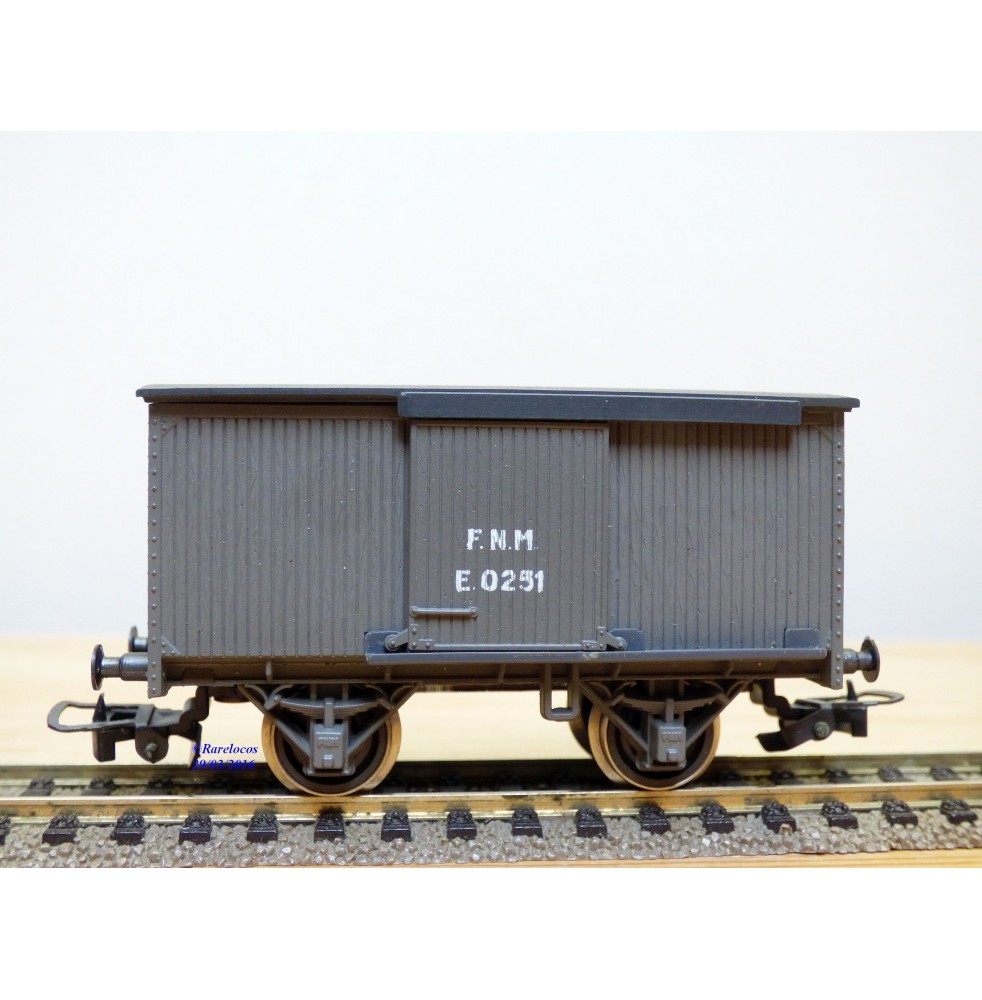 RIVAROSSI  véro  2034,  wagon couvert   type C 251   FNM    neuf    BO