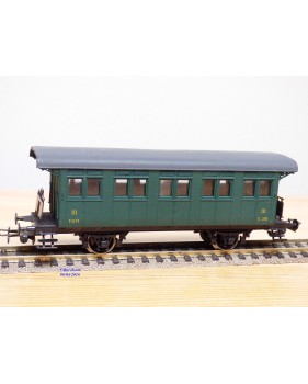 RIVAROSSI véro  V 501,  voiture à 2 essieux  à plate formes d'extrémité  de 3 Cl.  type C 501   FNM   BO