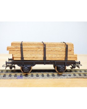 RIVAROSSI véro CT ,  wagon plat à ranchers type T  chargé de bois  FS  BO