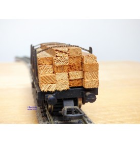 RIVAROSSI véro CT ,  wagon plat à ranchers type T  chargé de bois  FS  BO