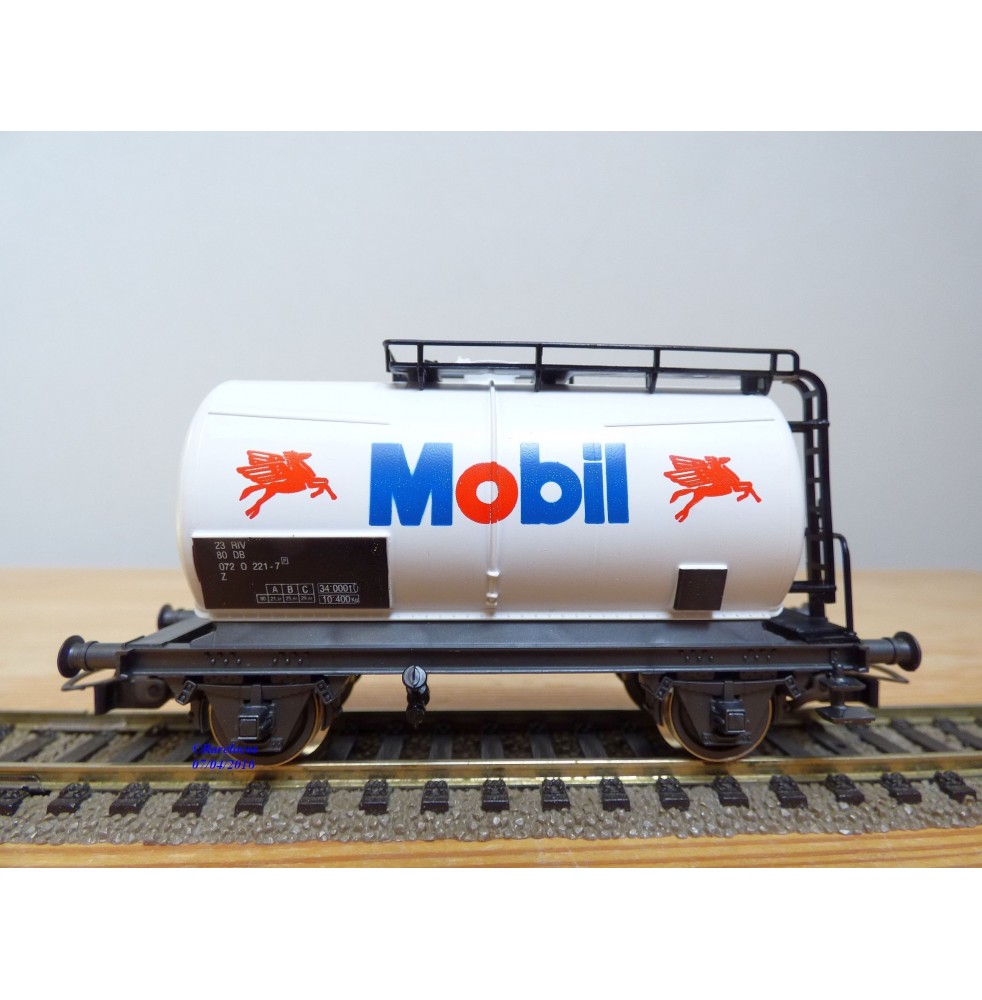 RIVAROSSI  véro 2114, wagon citerne type Mp ( o Uh )   MOBIL     FS   neuf   BO