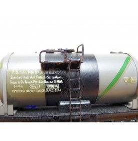 RIVAROSSI  véro C MBe, wagon citerne type Mbe  Standard Italo Am. Petroli   FS    BO