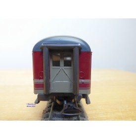 RIVAROSSI  véro 2542, voiture carénée  type B  2 Cl.   FS   neuf   BO