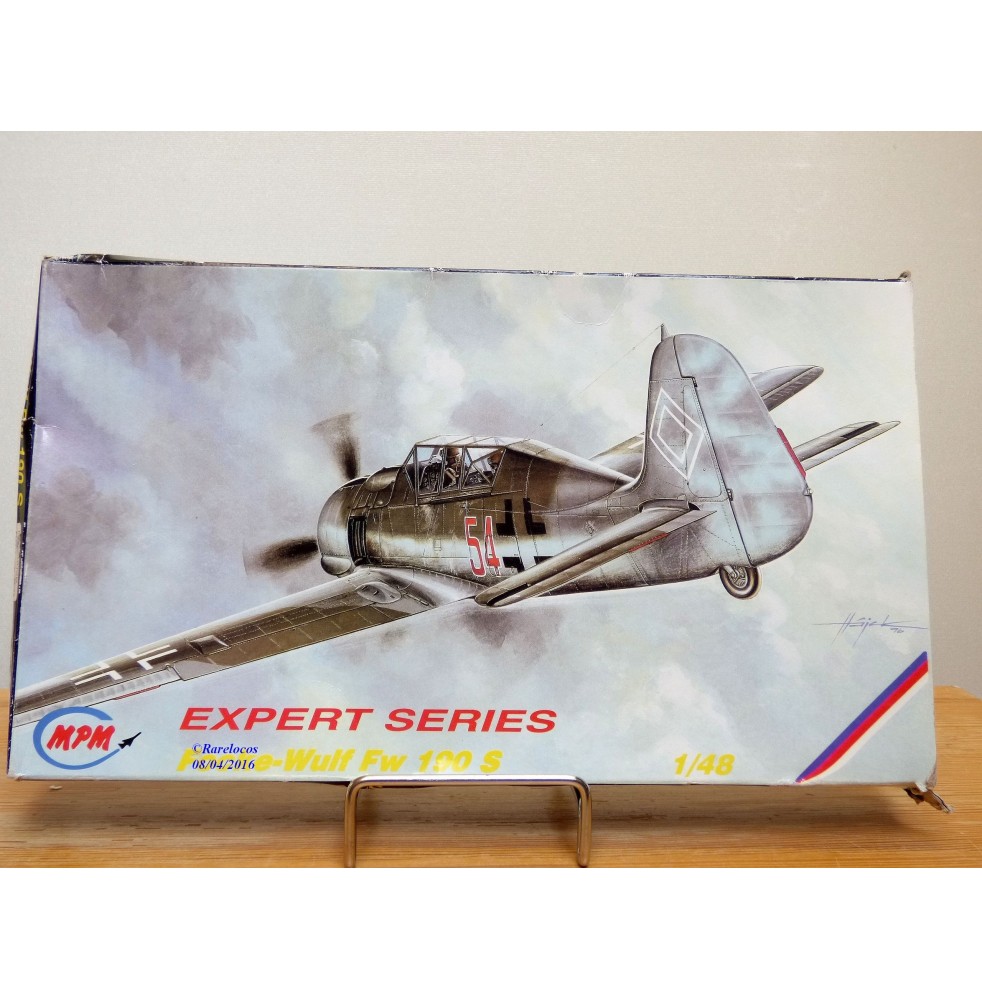 MPM  48028, FOCKE WULF  Fw 190 S  neuf  BO  1/48 