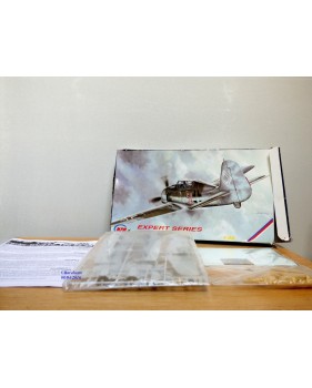 MPM  48028, FOCKE WULF  Fw 190 S  neuf  BO  1/48 