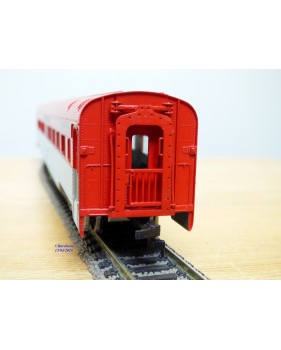 RIVAROSSI  véro 6762, voiture lits ( corrugated  side roomette ) Golden Rocket  " La Jolla "   Rock Island  Neuf   BO