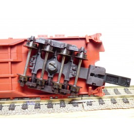 FLEISCHMANN  5275,  wagon surbaissé type Saadkms.690 Rollende Landstrasse et camion MERCEDES    DB  BO 