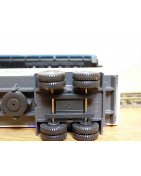 LILIPUT ( WIKING  528 a/1 ) 200 SL / 20051 ,   wagon  Rollende Landstrasse et camion Mercedes  ESKIMO  IGLO   SBB   Neuf   BO