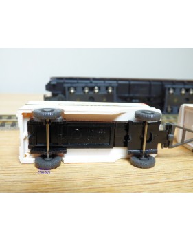 LILIPUT 215 11 Wagon à guérite ancien GÖSSER BIER  ÖBB BO