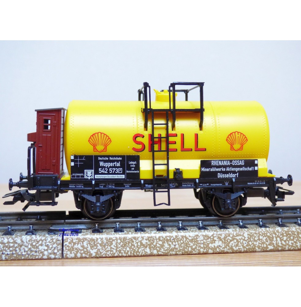 Märklin 4642 / 2995, wagon citerne SHELL   DB   neuf 